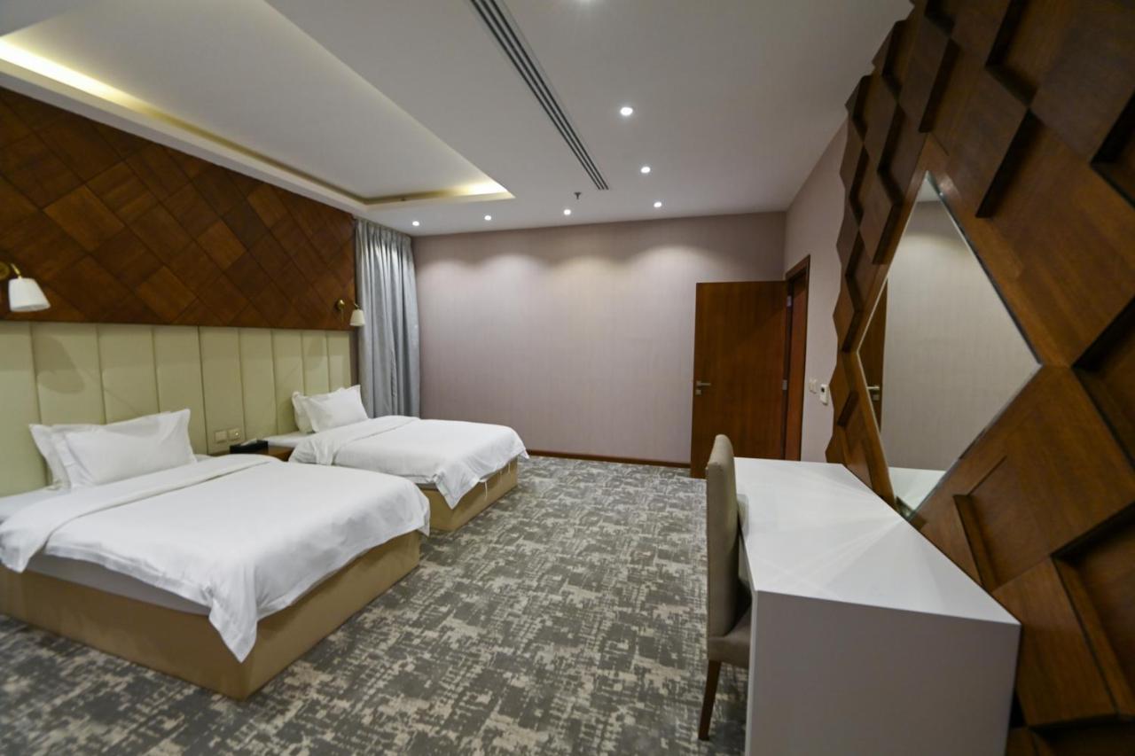 Motiara Hotel - La Valle Mall Рияд Екстериор снимка